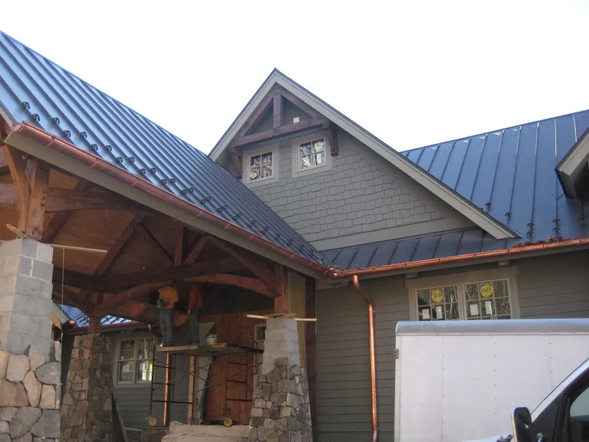 Craftsman Roofing team delivering quality roofing work in Glen Echo Heights